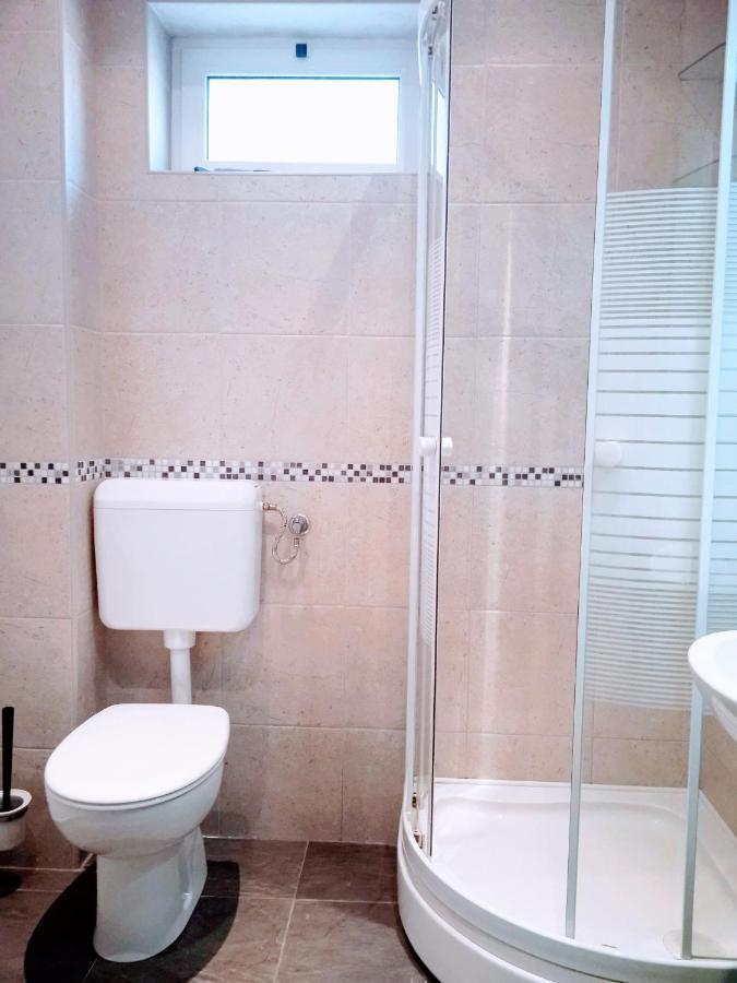 Harbour-Side Apartment With Beautiful Terrace Podgora Eksteriør bilde